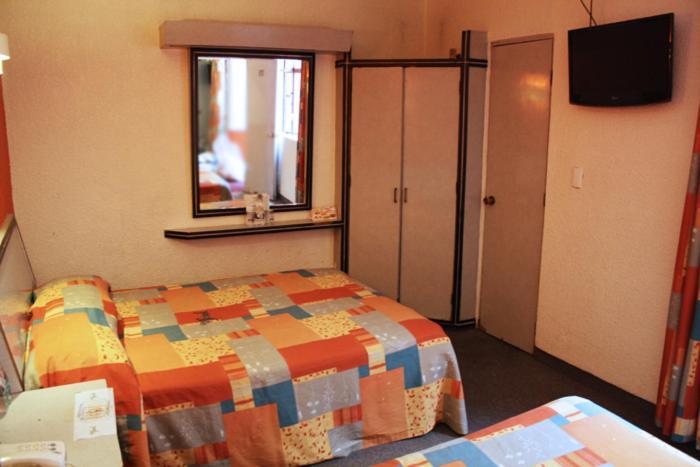 Hotel Ferrol Μεξικό Δωμάτιο φωτογραφία